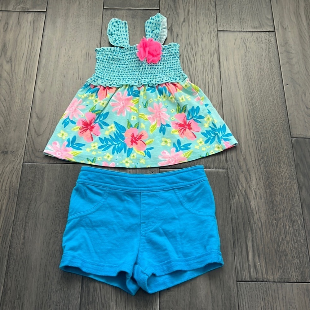 Healthtrex girls shorts and matching floral ruffle strap top
